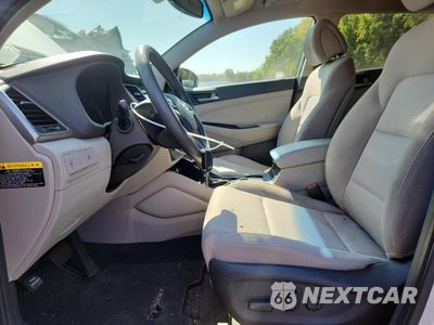 Zdjęcie 7 z 12 samochodu: 2016 HYUNDAI TUCSON LIMITED VIN:KM8J3CA46GU046185 - miniatura