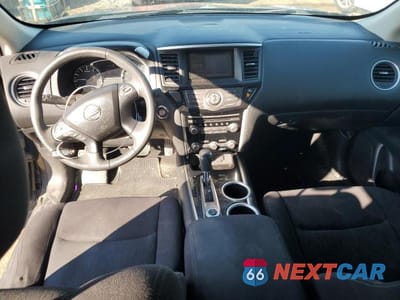 Zdjęcie 8 z 12 samochodu: 2016 NISSAN PATHFINDER S VIN:5N1AR2MM0GC666668 - miniatura