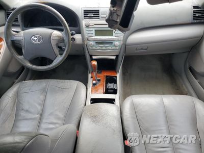 Zdjęcie 8 z 15 samochodu: 2008 TOYOTA CAMRY LE VIN:4T1BK46K28U060929 - miniatura