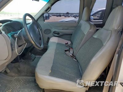 Zdjęcie 7 z 12 samochodu: 1998 FORD F150 VIN:1FTZX1721WKC03010 - miniatura