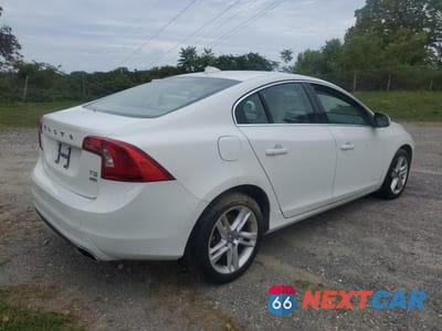 Czwarte zdjęcie samochodu z boku: 2015 VOLVO S60 PREMIER VIN:YV1612TB4F1305157 - miniatura