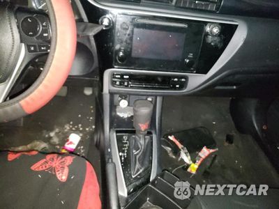 Zdjęcie 8 z 12 samochodu: 2017 TOYOTA COROLLA L VIN:2T1BURHEXHC909723 - miniatura