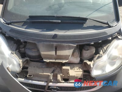 Zdjęcie 11 z 12 samochodu: 2016 SMART FORTWO VIN:WMEEJ9AA7GK845619 - miniatura