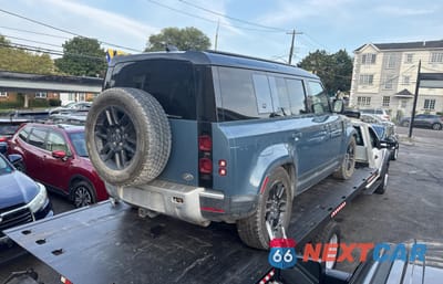 Czwarte zdjęcie samochodu z boku: 2020 LAND ROVER DEFENDER 110 HSE VIN:SALE9EEU0L2006015 - miniatura