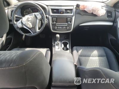 Zdjęcie 8 z 14 samochodu: 2017 NISSAN ALTIMA 2.5 VIN:1N4AL3AP7HC231552 - miniatura