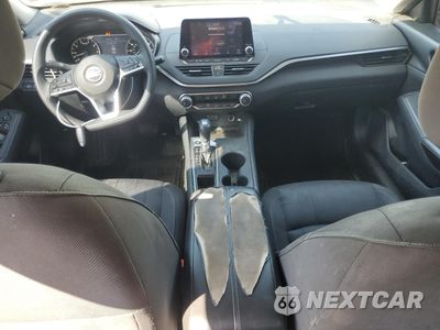 Zdjęcie 8 z 14 samochodu: 2019 NISSAN ALTIMA S VIN:1N4BL4BV7KC173554 - miniatura