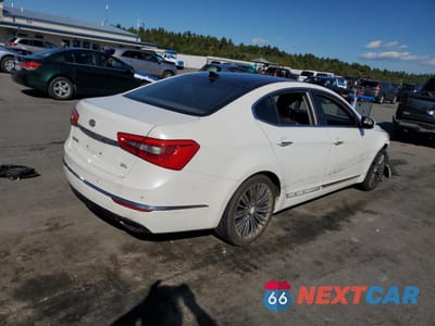 Trzecie zdjęcie samochodu z tyłu: 2014 KIA CADENZA PREMIUM VIN:KNALN4D79E5167347 - miniatura