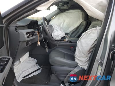 Zdjęcie 7 z 13 samochodu: 2020 LINCOLN AVIATOR RESERVE VIN:5LM5J7XC2LGL36278 - miniatura