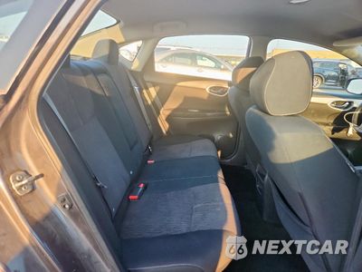 Zdjęcie 10 z 14 samochodu: 2015 NISSAN SENTRA S VIN:3N1AB7APXFY331205 - miniatura