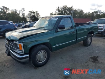 1990 CHEVROLET GMT-400 C2500 1GCFC24H5LE239015 - główne zdjęcie licytacji z USA - miniatura