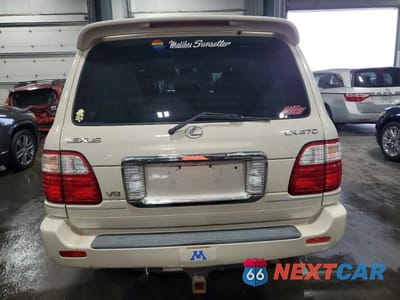 Zdjęcie 6 z 14 samochodu: 2005 LEXUS LX 470 VIN:JTJHT00W153549482 - miniatura