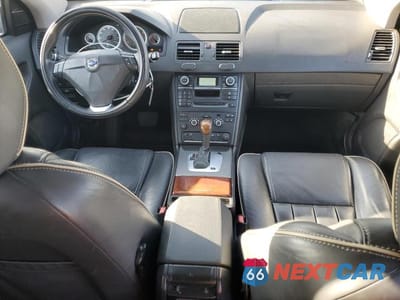 Zdjęcie 8 z 13 samochodu: 2013 VOLVO XC90 3.2 VIN:YV4952CY6D1645903 - miniatura