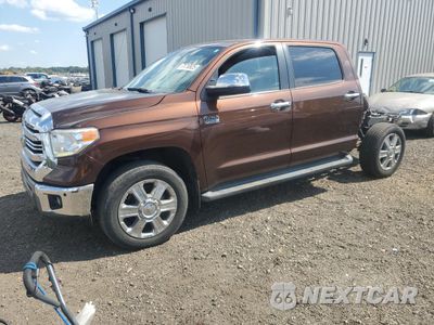 2017 TOYOTA TUNDRA CREWMAX 1794 5TFAY5F15HX631839 - główne zdjęcie licytacji z USA - miniatura