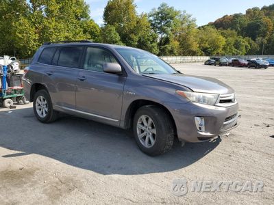 Czwarte zdjęcie samochodu z boku: 2013 TOYOTA HIGHLANDER HYBRID VIN:JTEBC3EH7D2013821 - miniatura