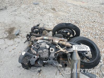 2025 BMW S 1000 RR WB10P2308S6L85629 - główne zdjęcie licytacji z USA - miniatura