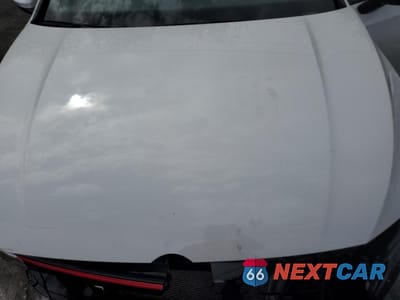 Zdjęcie 11 z 12 samochodu: 2024 VOLKSWAGEN GTI SE VIN:WVW3A7CD1RW152168 - miniatura