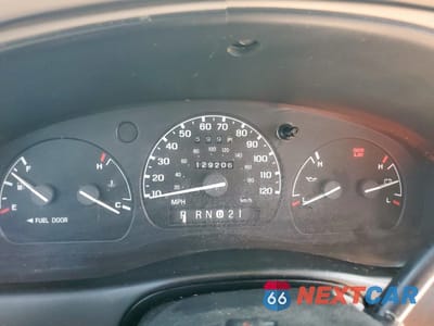 Zdjęcie 9 z 13 samochodu: 1999 MAZDA B2500 VIN:4F4YR12C7XTM00191 - miniatura