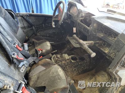 Piąte zdjęcie samochodu w środku: 2019 POLARIS RZR XP TURBO S VELOCITY VIN:3NSVEE927KF779635 - miniatura