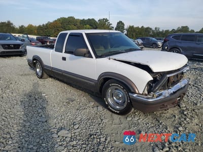 Czwarte zdjęcie samochodu z boku: 1998 CHEVROLET S TRUCK S10 VIN:1GCCS19X7W8133992 - miniatura