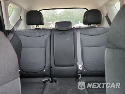Zdjęcie 10 z 15 samochodu: 2014 KIA SOUL + VIN:KNDJP3A51E7041862 - miniatura