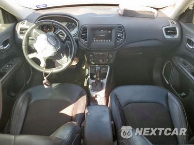 Zdjęcie 8 z 13 samochodu: 2020 JEEP COMPASS LATITUDE VIN:3C4NJCBB9LT253621 - miniatura