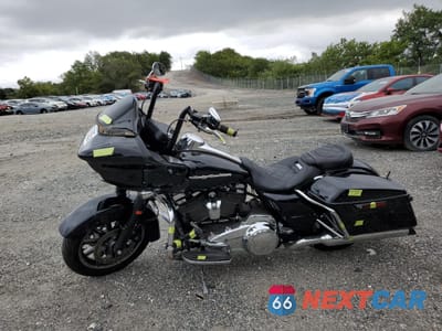 Trzecie zdjęcie samochodu z tyłu: 2018 HARLEY-DAVIDSON FLTRX ROAD GLIDE VIN:1HD1KHC16JB634127 - miniatura