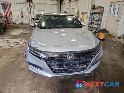 Piąte zdjęcie samochodu w środku: 2020 HONDA ACCORD SPORT VIN:1HGCV1F3XLA070255 - miniatura