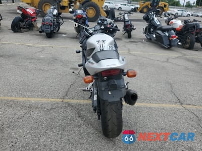 Czwarte zdjęcie samochodu z boku: 2003 HONDA CBR600 F4 VIN:JH2PC35183M400076 - miniatura