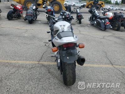 Czwarte zdjęcie samochodu z boku: 2003 HONDA CBR600 F4 VIN:JH2PC35183M400076 - miniatura