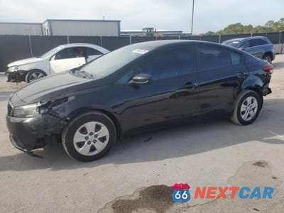 2018 KIA FORTE LX 3KPFK4A77JE236791 - główne zdjęcie licytacji z USA - miniatura