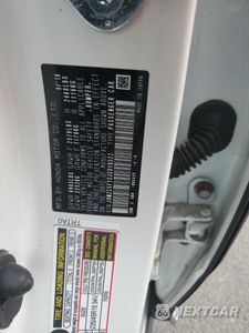 Zdjęcie 12 z 12 samochodu: 2018 HONDA CLARITY VIN:JHMZC5F15JC018522 - miniatura