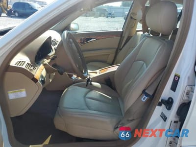 Zdjęcie 7 z 12 samochodu: 2007 MERCEDES-BENZ E 350 VIN:WDBUF56X77B085322 - miniatura