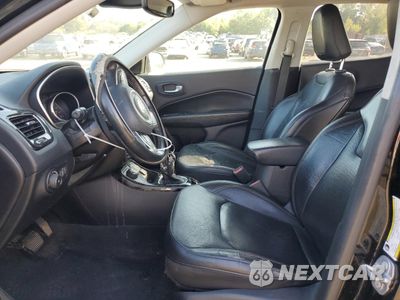 Zdjęcie 7 z 15 samochodu: 2019 JEEP COMPASS LIMITED VIN:3C4NJDCB0KT647883 - miniatura