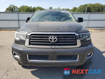 Piąte zdjęcie samochodu w środku: 2019 TOYOTA SEQUOIA SR5 VIN:5TDBY5G18KS168868 - miniatura