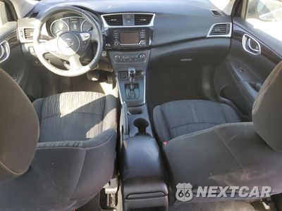 Zdjęcie 8 z 13 samochodu: 2017 NISSAN SENTRA S VIN:3N1AB7AP1HL707466 - miniatura