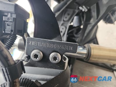 Zdjęcie 9 z 10 samochodu: 2017 BMW R1200 GS VIN:WB10A6108HZ656241 - miniatura