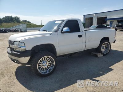 2001 CHEVROLET SILVERADO K2500 HEAVY DUTY 1GCHK24101E299294 - główne zdjęcie licytacji z USA - miniatura