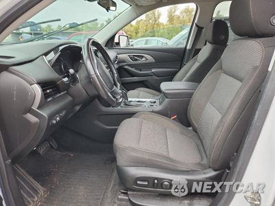 Zdjęcie 7 z 13 samochodu: 2018 CHEVROLET TRAVERSE LT VIN:1GNERGKWXJJ257398 - miniatura