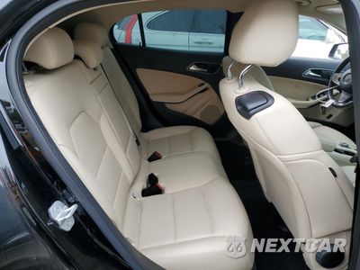 Zdjęcie 10 z 12 samochodu: 2016 MERCEDES-BENZ GLA 250 4MATIC VIN:WDCTG4GB2GJ233836 - miniatura