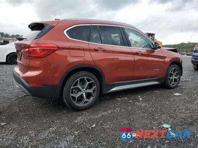 Trzecie zdjęcie samochodu z tyłu: 2018 BMW X1 XDRIVE28I VIN:WBXHT3C32J5F89578 - miniatura