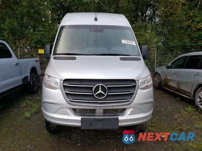 Piąte zdjęcie samochodu w środku: 2024 MERCEDES-BENZ SPRINTER 2500 VIN:W1W4NBVY3RT171757 - miniatura