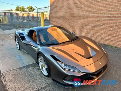 2023 FERRARI F8 SPIDER ZFF93LMA0P0XXXXXX - główne zdjęcie licytacji z USA - miniatura