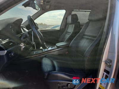 Zdjęcie 7 z 13 samochodu: 2011 BMW X5 XDRIVE35I VIN:5UXZV4C54BL412820 - miniatura