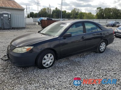 2004 TOYOTA CAMRY LE 4T1BE32K24U355031 - główne zdjęcie licytacji z USA - miniatura