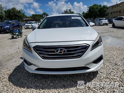 Piąte zdjęcie samochodu w środku: 2017 HYUNDAI SONATA SPORT VIN:5NPE34AF0HH534413 - miniatura