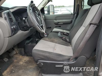 Zdjęcie 7 z 12 samochodu: 2008 GMC SIERRA K1500 VIN:2GTEK13C081328854 - miniatura