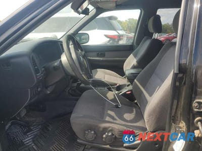 Zdjęcie 7 z 13 samochodu: 2003 NISS PATHFINDER LE VIN:JN8DR09Y33W834494 - miniatura