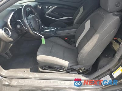 Zdjęcie 7 z 12 samochodu: 2019 CHEVROLET CAMARO LS VIN:1G1FB1RS4K0103335 - miniatura