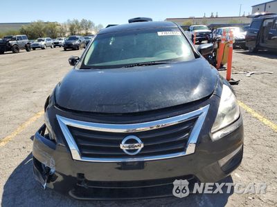 Piąte zdjęcie samochodu w środku: 2015 NISSAN ALTIMA 2.5 VIN:1N4AL3AP0FC576693 - miniatura