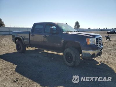 Czwarte zdjęcie samochodu z boku: 2010 GMC SIERRA K2500 HEAVY DUTY VIN:1GT4KZB63AF127664 - miniatura